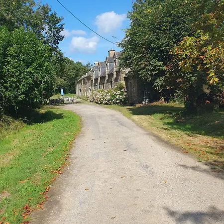 Pensionat La Longere Du Lesty